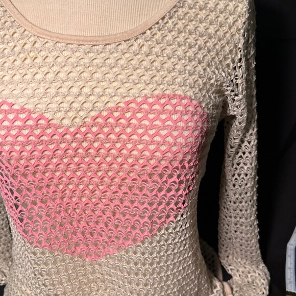 Miss Popular Sz Large‎ Cream Netting Mesh Long Sleeve Pink Heart (D) - Picture 3 of 8